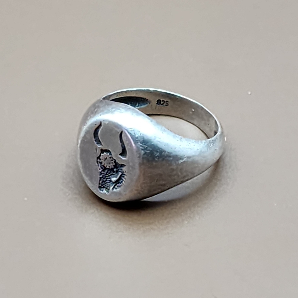 Beautiful Sterling Silver Men's Signet Ring Engraved of a Bull